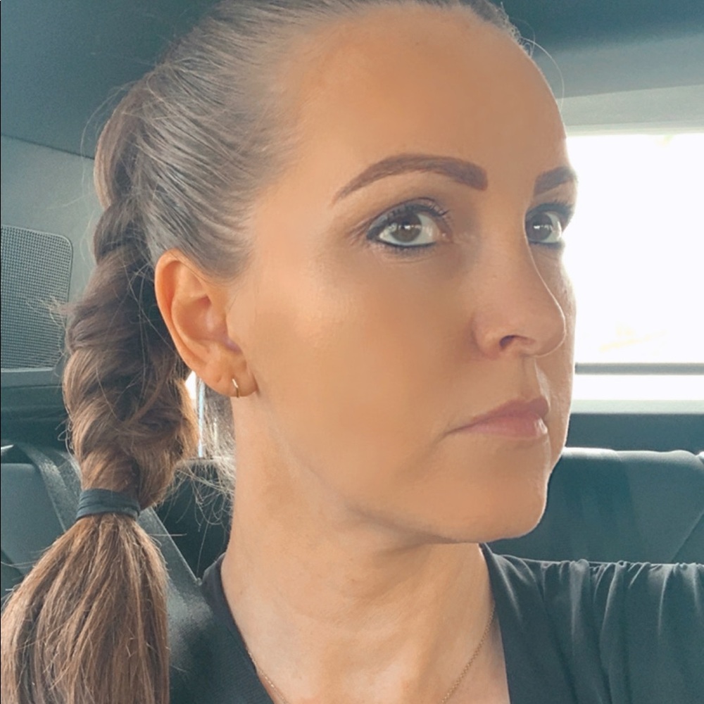 Meet your Posher, Sandy